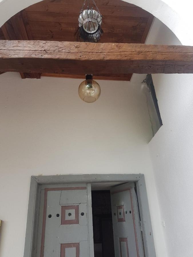 Riva Guest House Gjirokastër Екстериор снимка